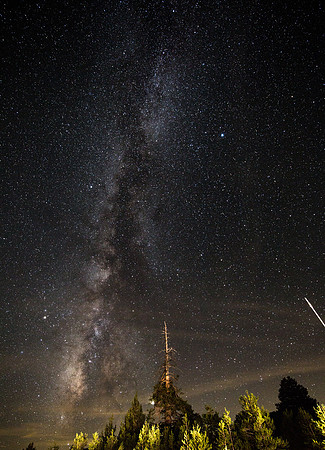 Meteor over Hope Valley, CA (Lower right)